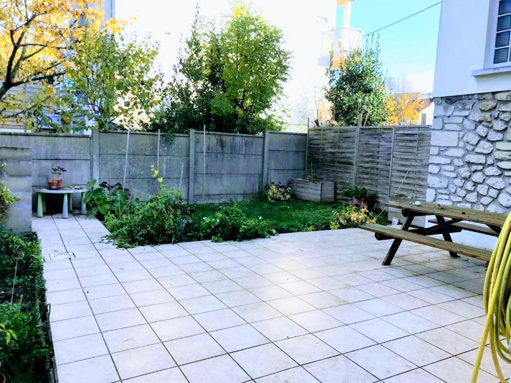 Agreable Maison En Centre Apartment Noisy-le-Grand